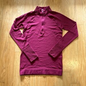 Lululemon half zip pull over
